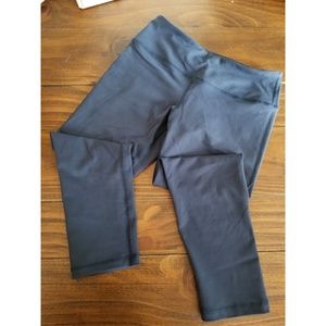 Buff Bunny Camilla Crop Navy